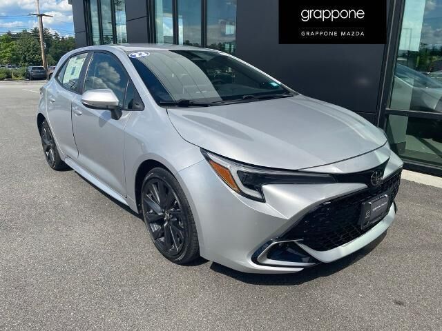 2023 Toyota Corolla Hatchback XSE
