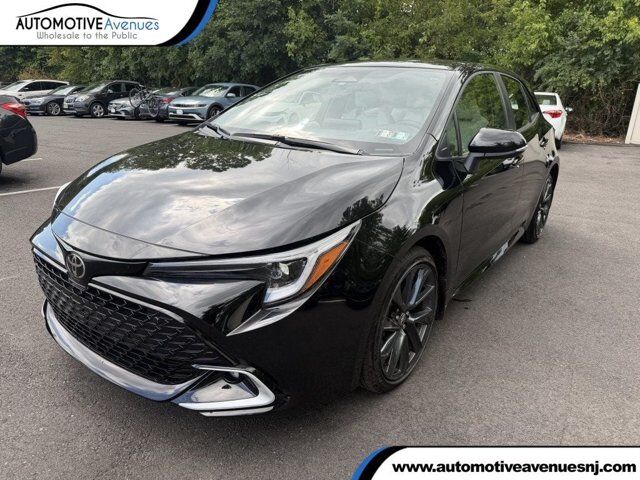 2025 Toyota Corolla Hatchback XSE