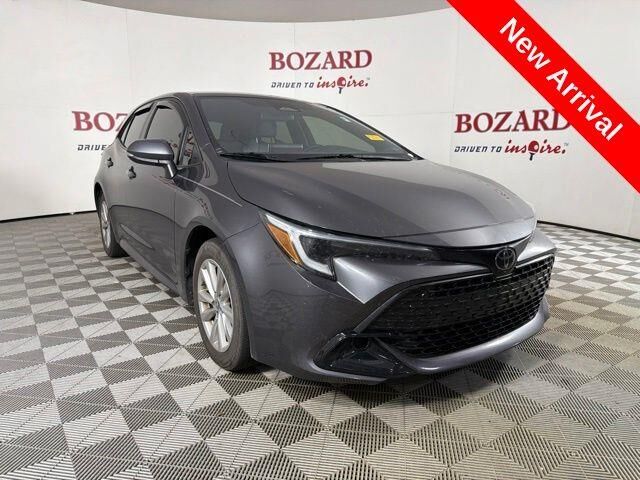 2024 Toyota Corolla Hatchback SE