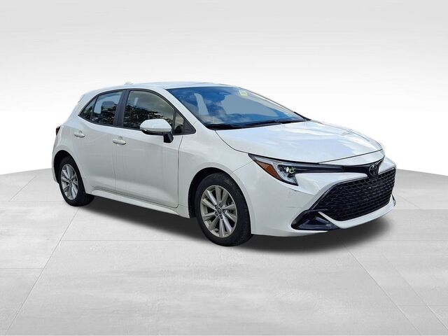 2023 Toyota Corolla Hatchback SE