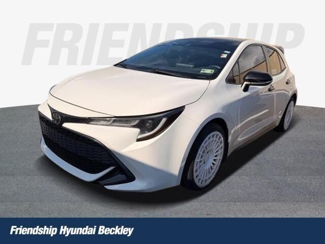 2022 Toyota Corolla Hatchback SE Nightshade Edition