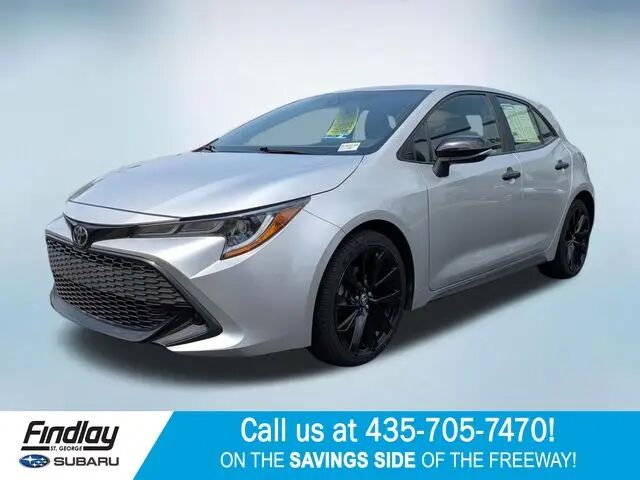2022 Toyota Corolla Hatchback SE Nightshade Edition — photo 1 of 1