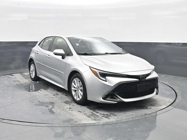 2024 Toyota Corolla Hatchback SE