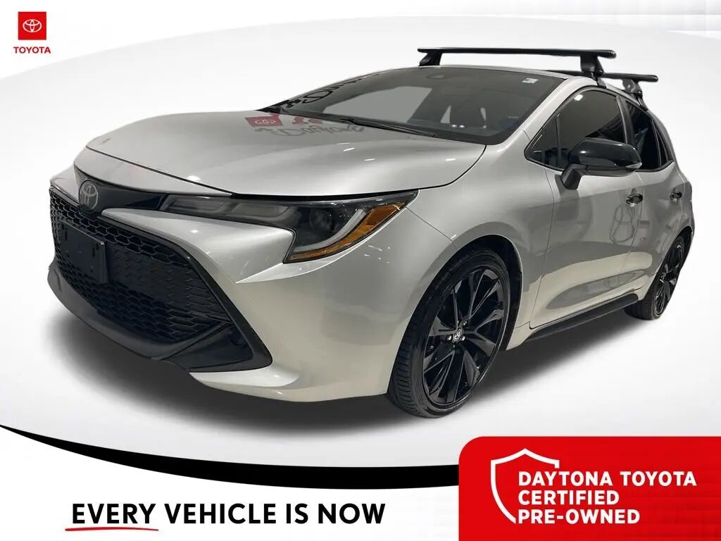 2021 Toyota Corolla Hatchback SE Nightshade Edition — photo 1 of 13
