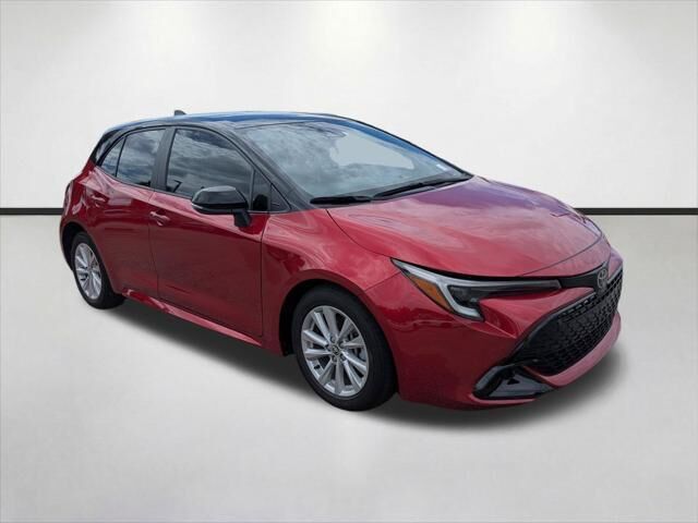 2025 Toyota Corolla Hatchback SE