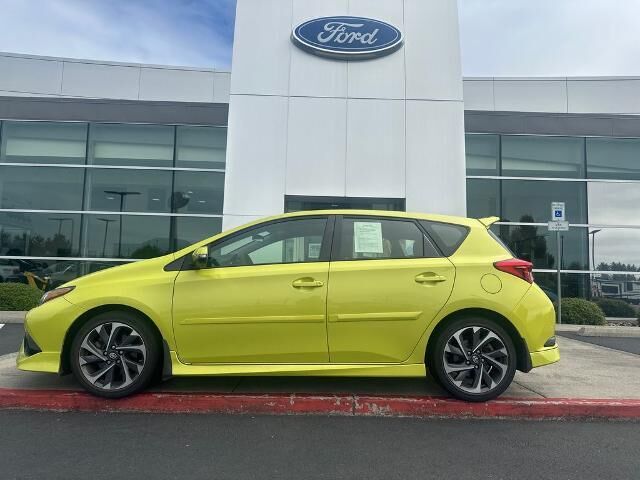 2016 Scion iM Base