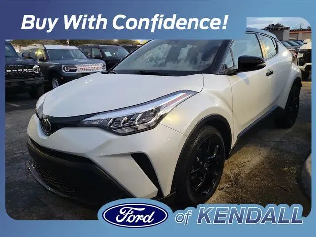 2022 Toyota C-HR XLE