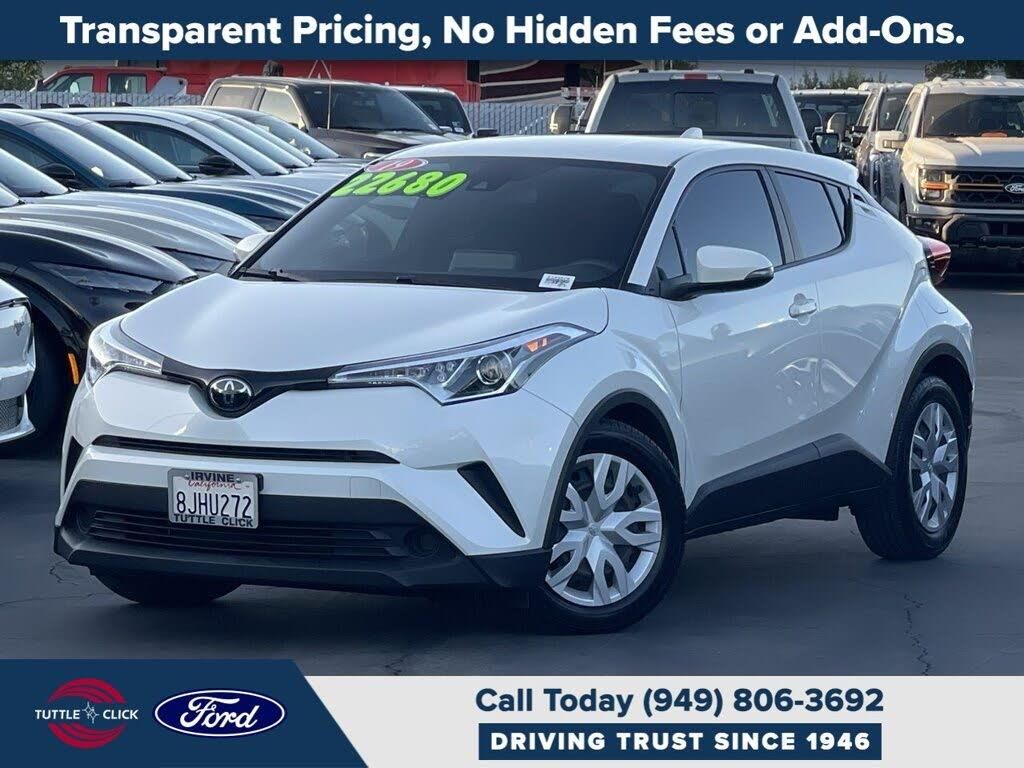 2019 Toyota C-HR Limited — photo 1 of 1