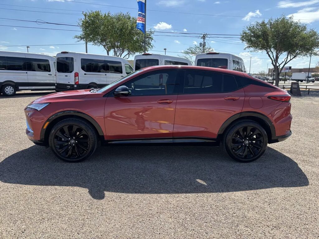 2024 Buick Envista Sport Touring — photo 1 of 13