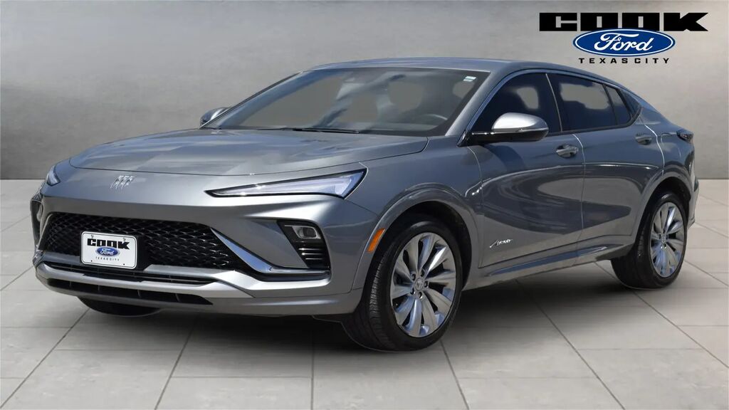 2025 Buick Envista Avenir — photo 1 of 13