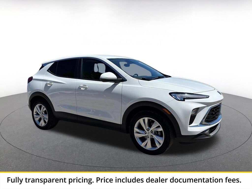 2025 Buick Encore GX Preferred — photo 1 of 11