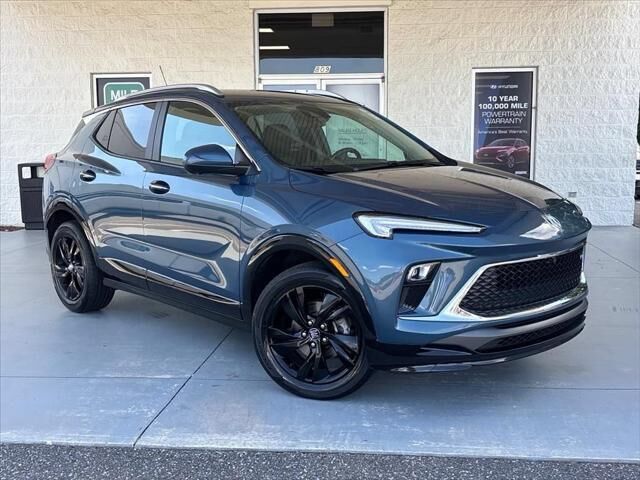 2024 Buick Encore GX Sport Touring — photo 1 of 13
