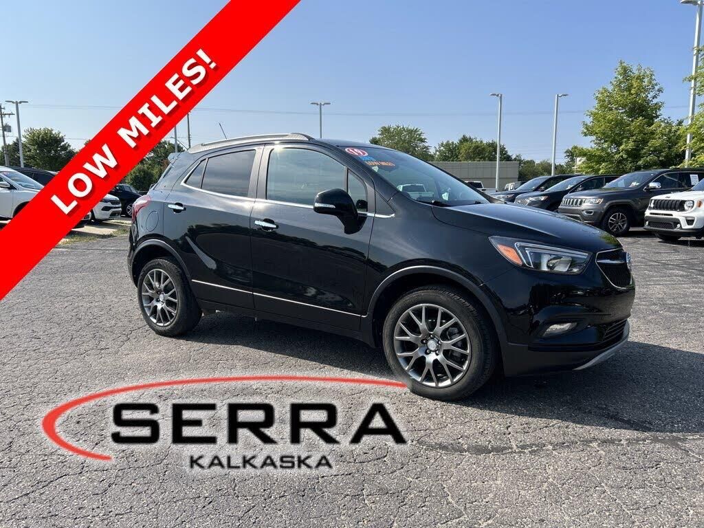 2019 Buick Encore Sport Touring — photo 1 of 1