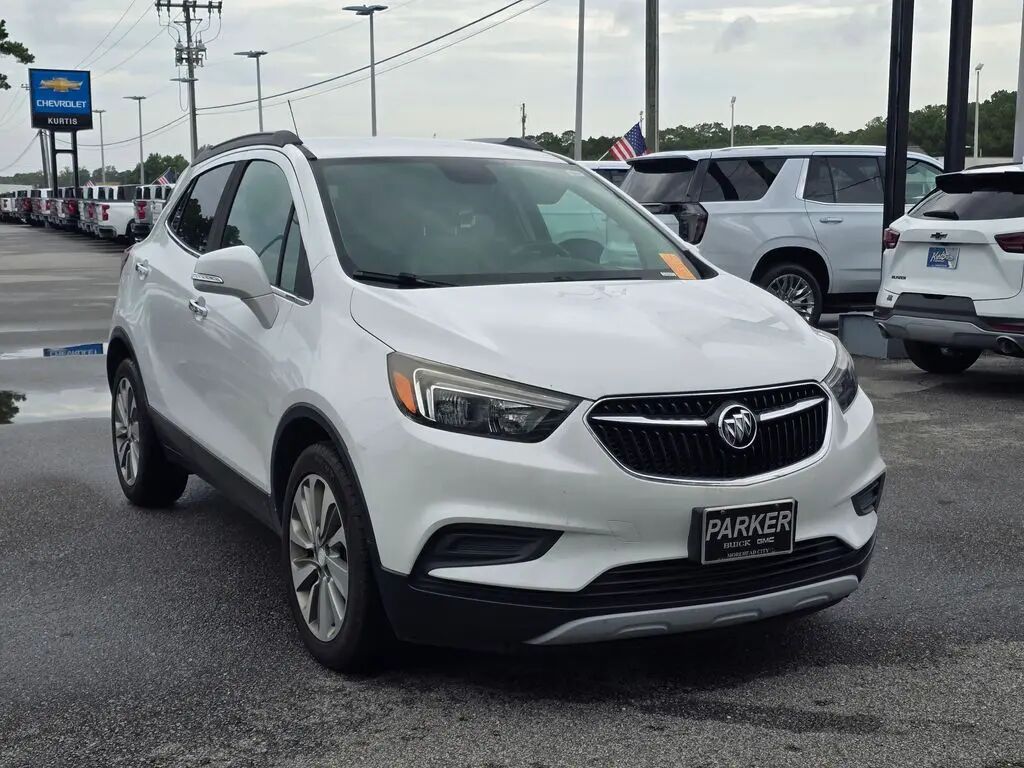 2017 Buick Encore Preferred — photo 1 of 13