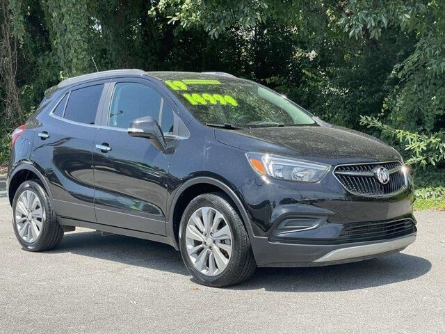 2019 Buick Encore Preferred — photo 1 of 13