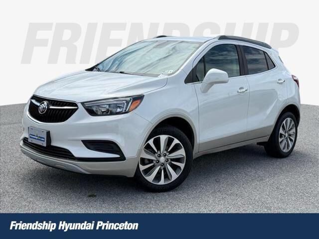 2020 Buick Encore Preferred — photo 1 of 13