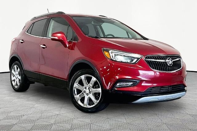 2017 Buick Encore Essence — photo 1 of 3