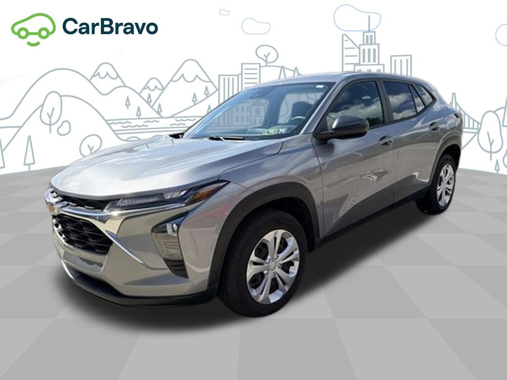 2024 Chevrolet Trax LS — photo 1 of 6