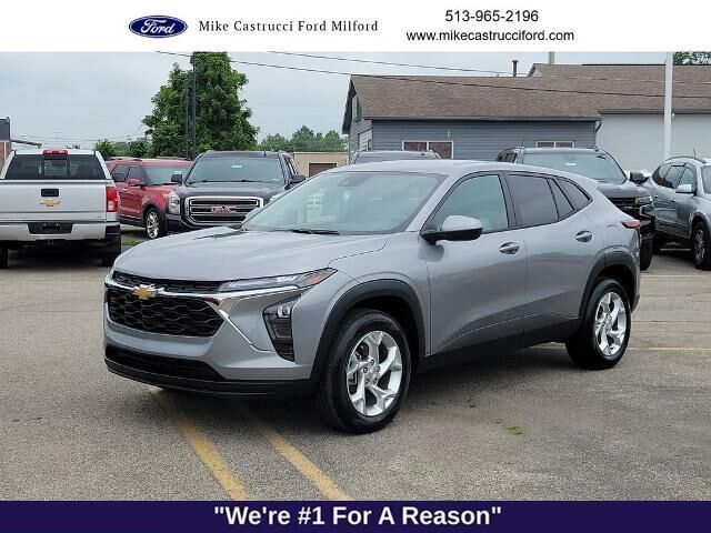 2024 Chevrolet Trax LS