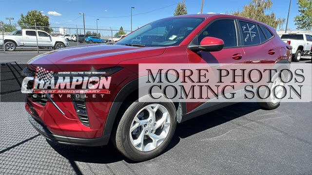 2024 Chevrolet Trax LS
