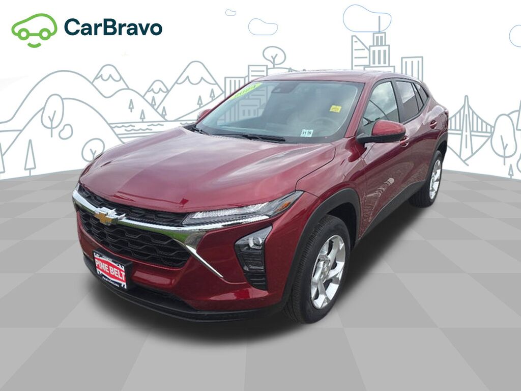 2024 Chevrolet Trax LS — photo 1 of 5