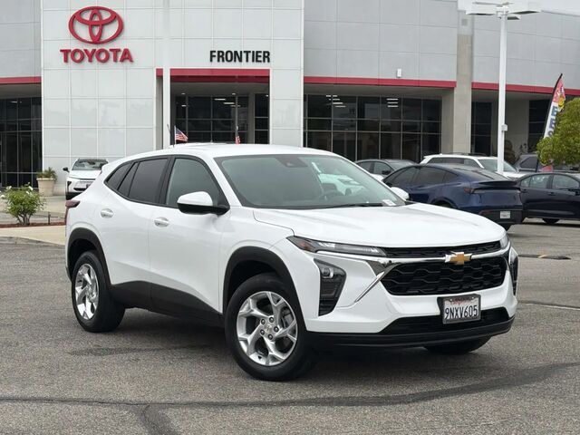 2024 Chevrolet Trax LS