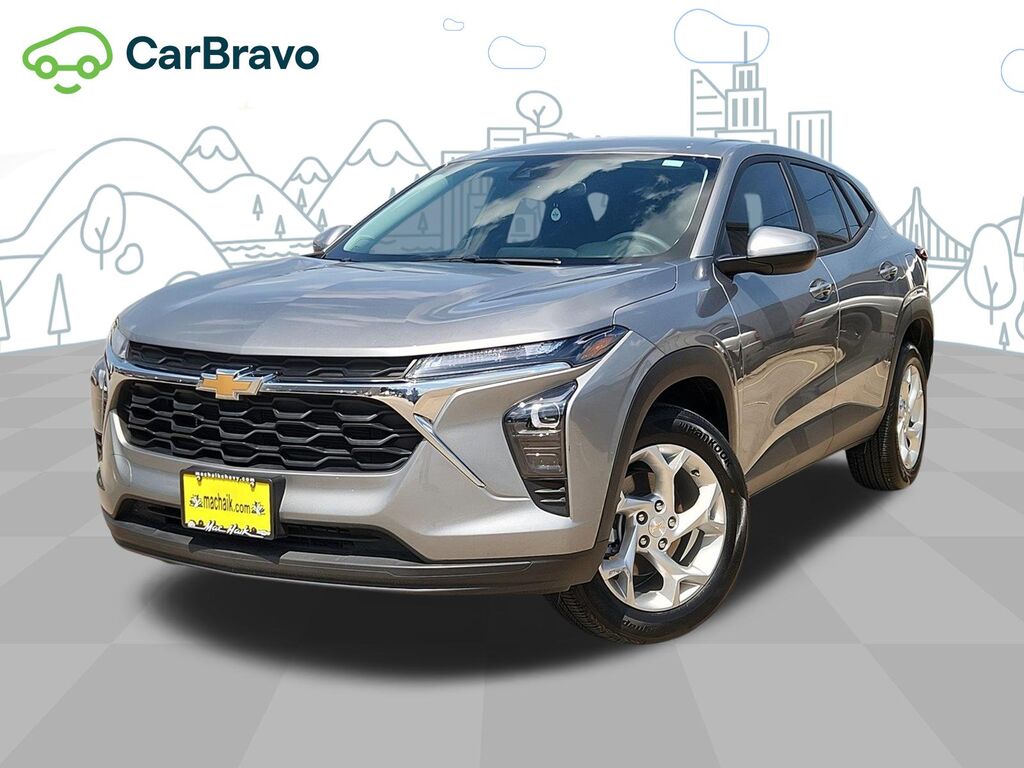 2024 Chevrolet Trax LS — photo 1 of 6