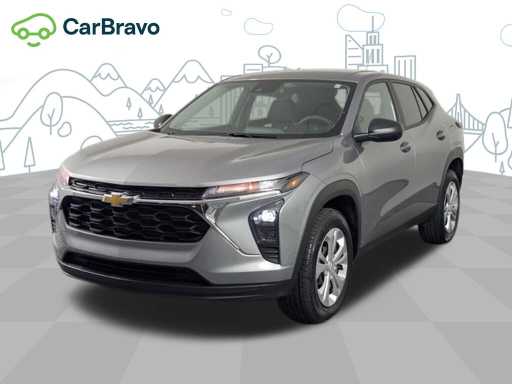 2024 Chevrolet Trax LS — photo 1 of 6