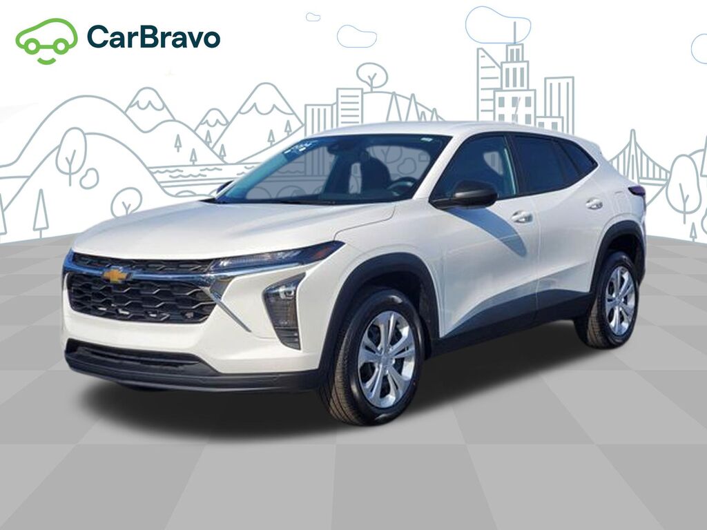 2024 Chevrolet Trax LS — photo 1 of 7