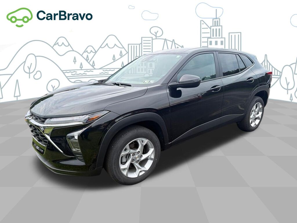 2024 Chevrolet Trax LS — photo 1 of 7
