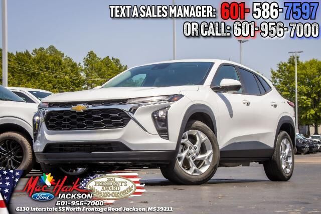 2024 Chevrolet Trax LS