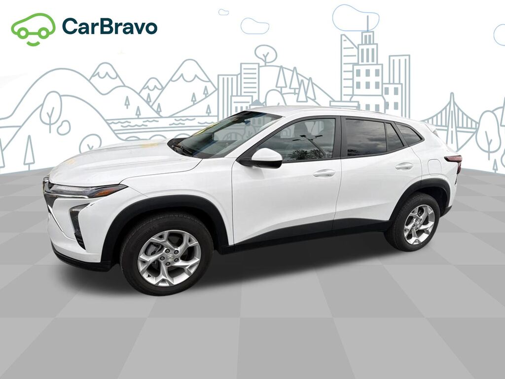 2024 Chevrolet Trax LS — photo 1 of 7