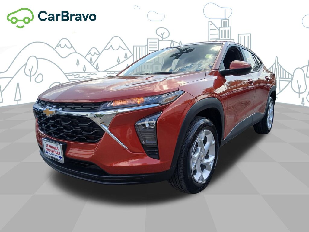 2024 Chevrolet Trax LS — photo 1 of 7