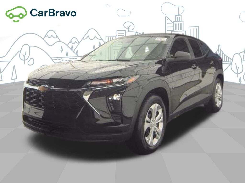 2026 Chevrolet Trax LS — photo 1 of 7