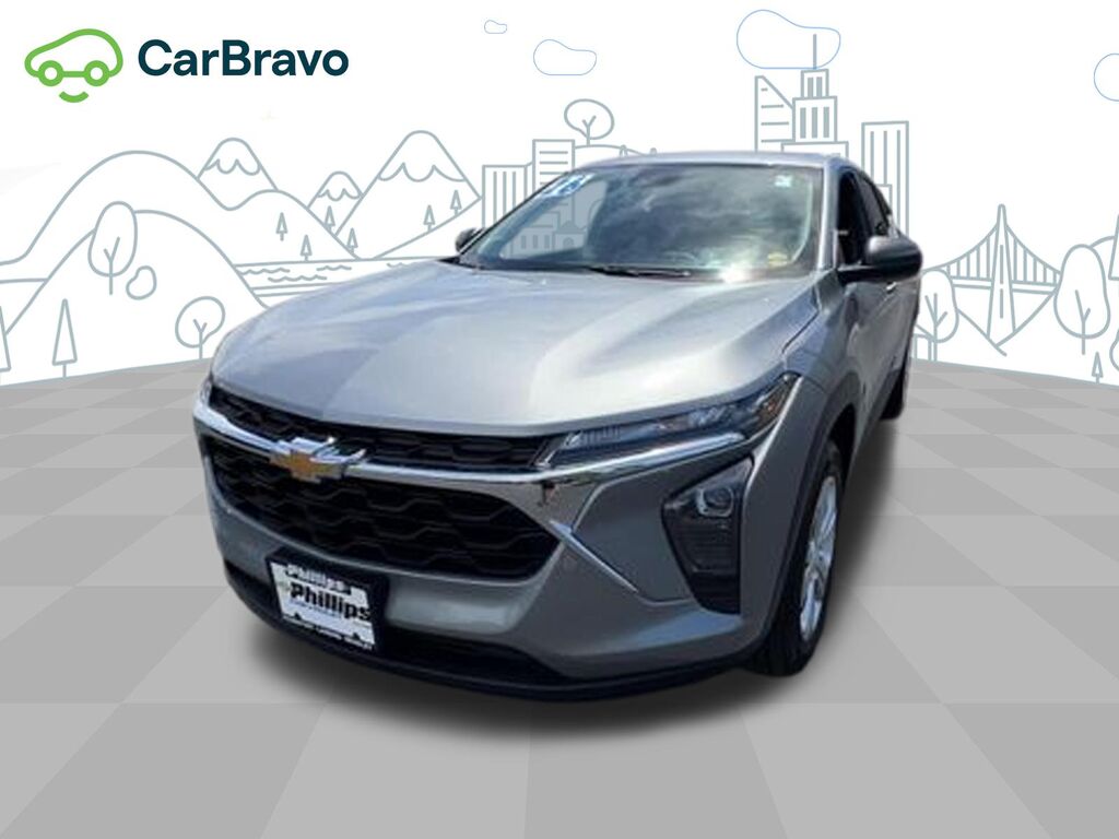 2026 Chevrolet Trax LS — photo 1 of 6