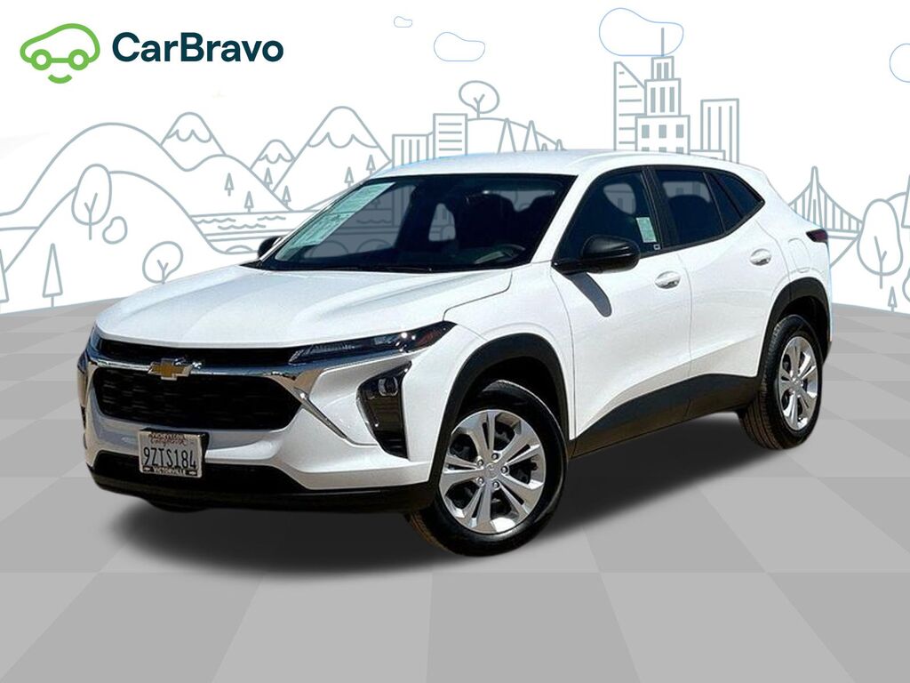 2026 Chevrolet Trax LS — photo 1 of 7