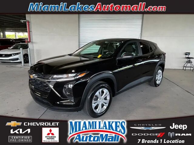 2025 Chevrolet Trax LS
