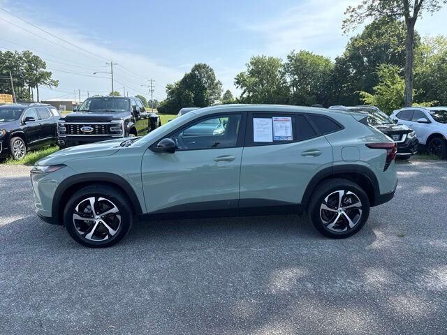 2024 Chevrolet Trax RS