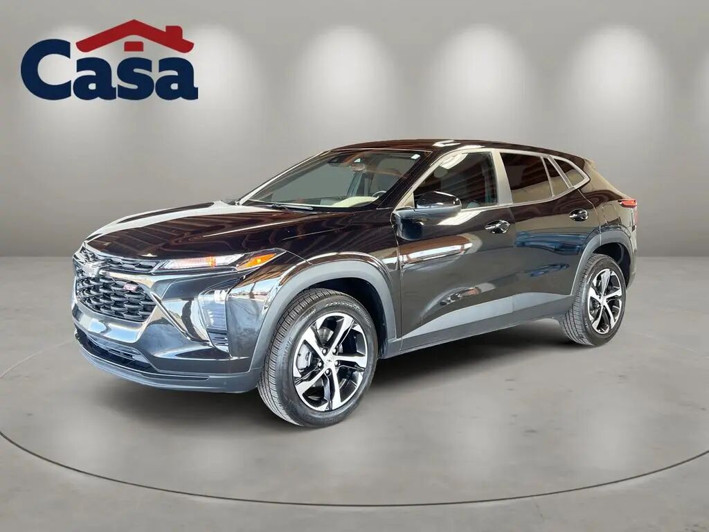 2024 Chevrolet Trax RS — photo 1 of 12