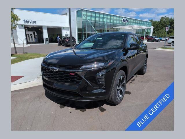 2024 Chevrolet Trax RS — photo 1 of 13