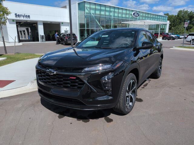2024 Chevrolet Trax RS
