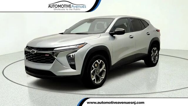 2025 Chevrolet Trax RS