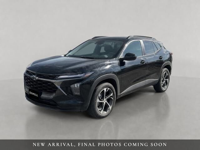 2025 Chevrolet Trax RS