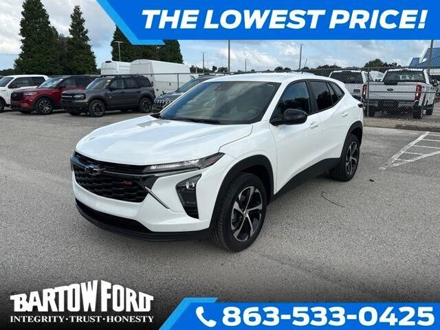 2025 Chevrolet Trax RS