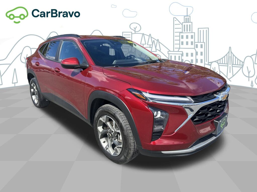 2024 Chevrolet Trax LT — photo 1 of 7