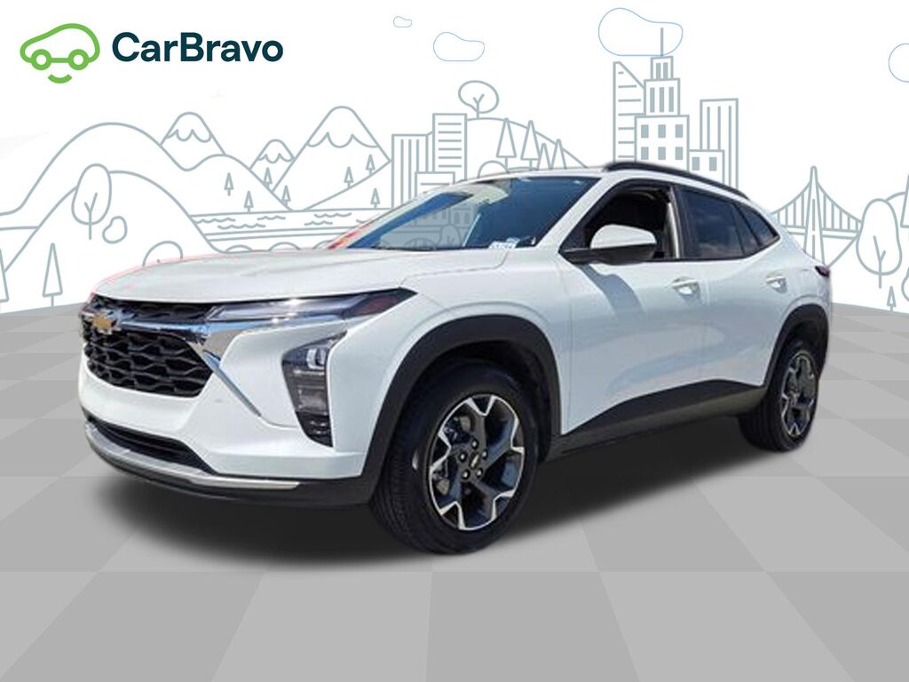 2024 Chevrolet Trax LT — photo 1 of 7