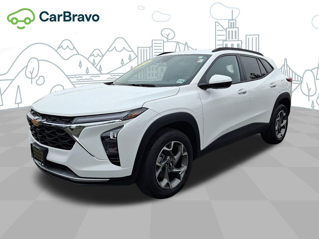 2024 Chevrolet Trax LT — photo 1 of 7