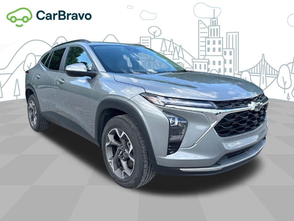 2024 Chevrolet Trax LT — photo 1 of 7