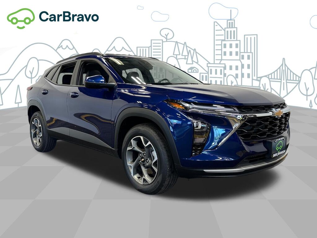 2024 Chevrolet Trax LT — photo 1 of 6