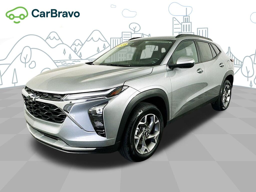 2025 Chevrolet Trax LT — photo 1 of 6